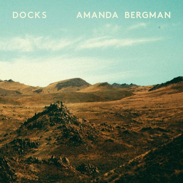 Et av ukas musikalske sidespor: Amanda Bergmans debutalbum står igjen som en av årets fineste popleveranser.